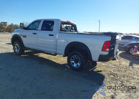 2017 Ram 2500 Tradesman 4X4 6'4 Box z USA, uszkodzony, nr VIN 3C6UR5CJ0HG502546